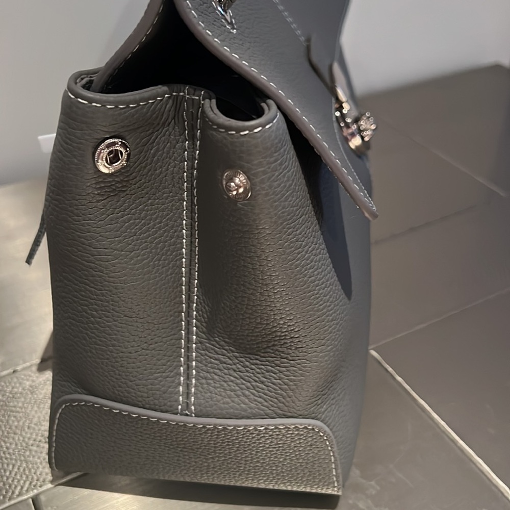 Taupe Grey Real Leather Handbag Tote 12”x8.5”x5” with Handle and Shoulder Strap - Picture 5 of 10